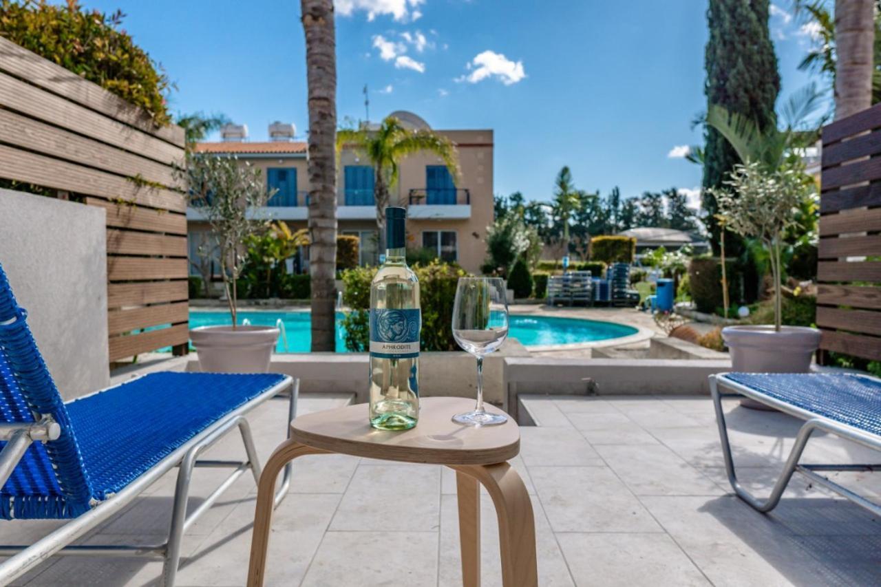 Holiday Cosy Home Paphos Bagian luar foto