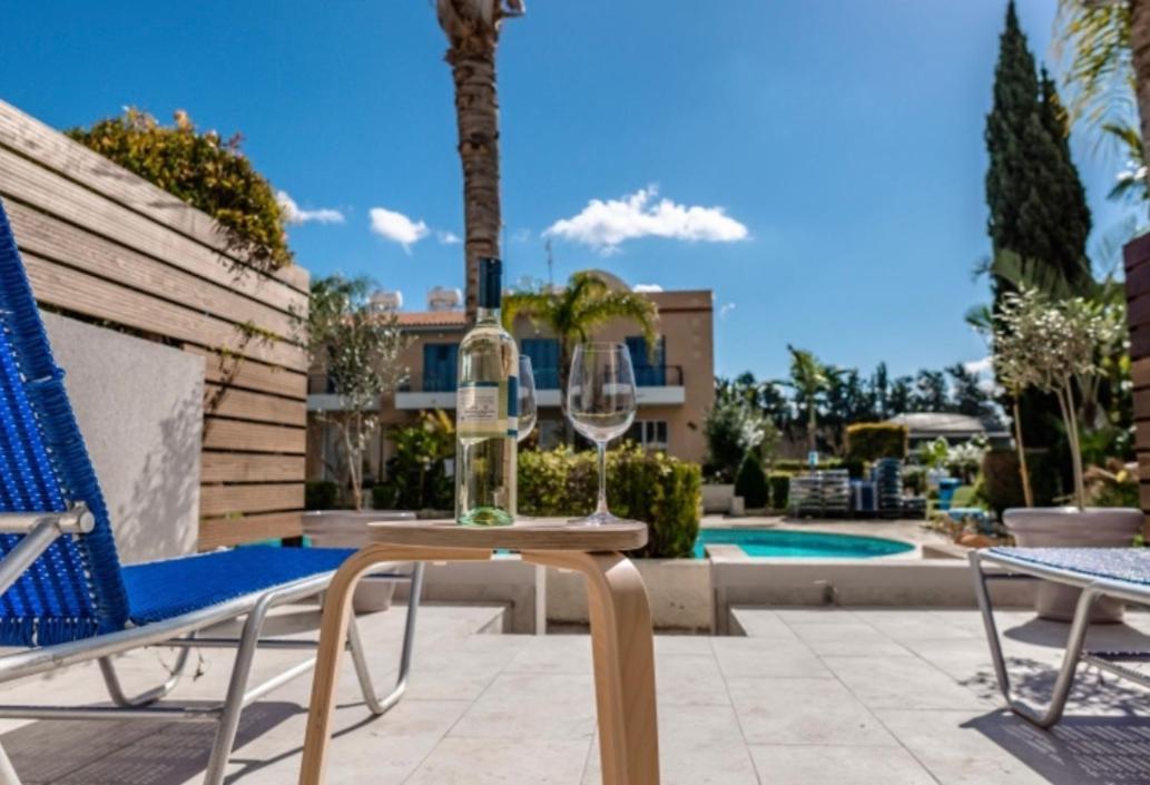 Holiday Cosy Home Paphos Bagian luar foto